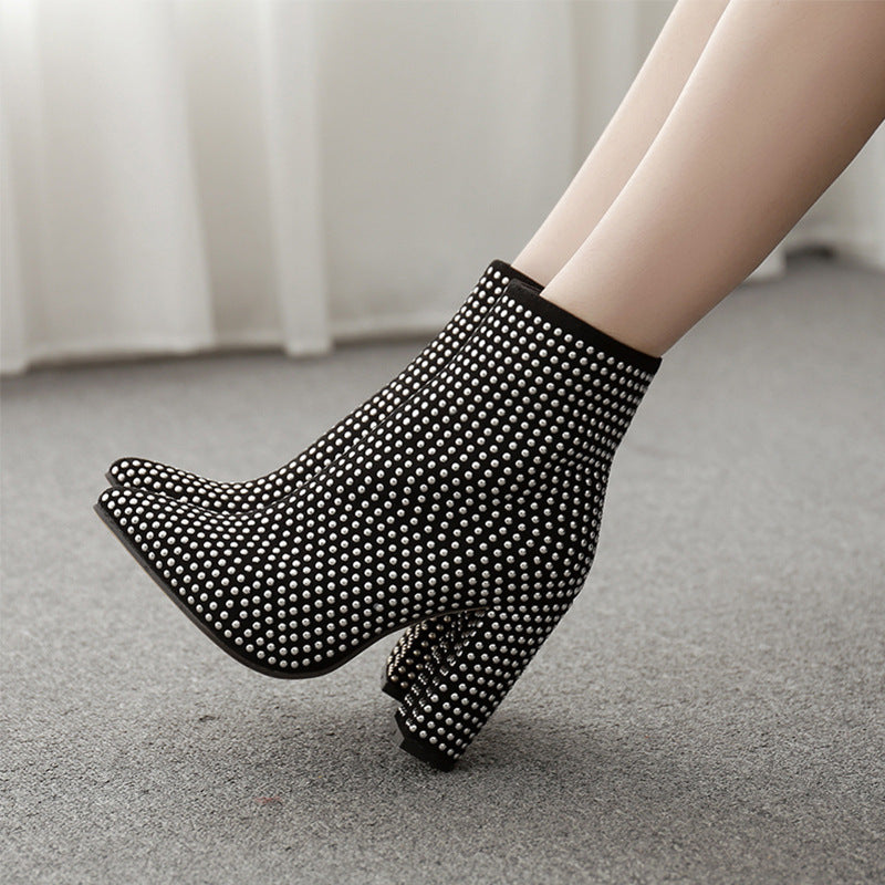 Large Size Rivet Thick Heel Booties