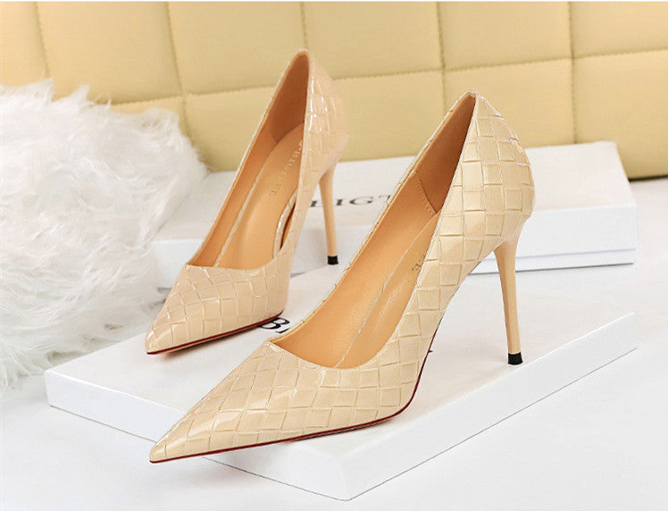 Shiny Patent Leather Woven Pattern Fine Super High Heel Shallow Pointed Toe